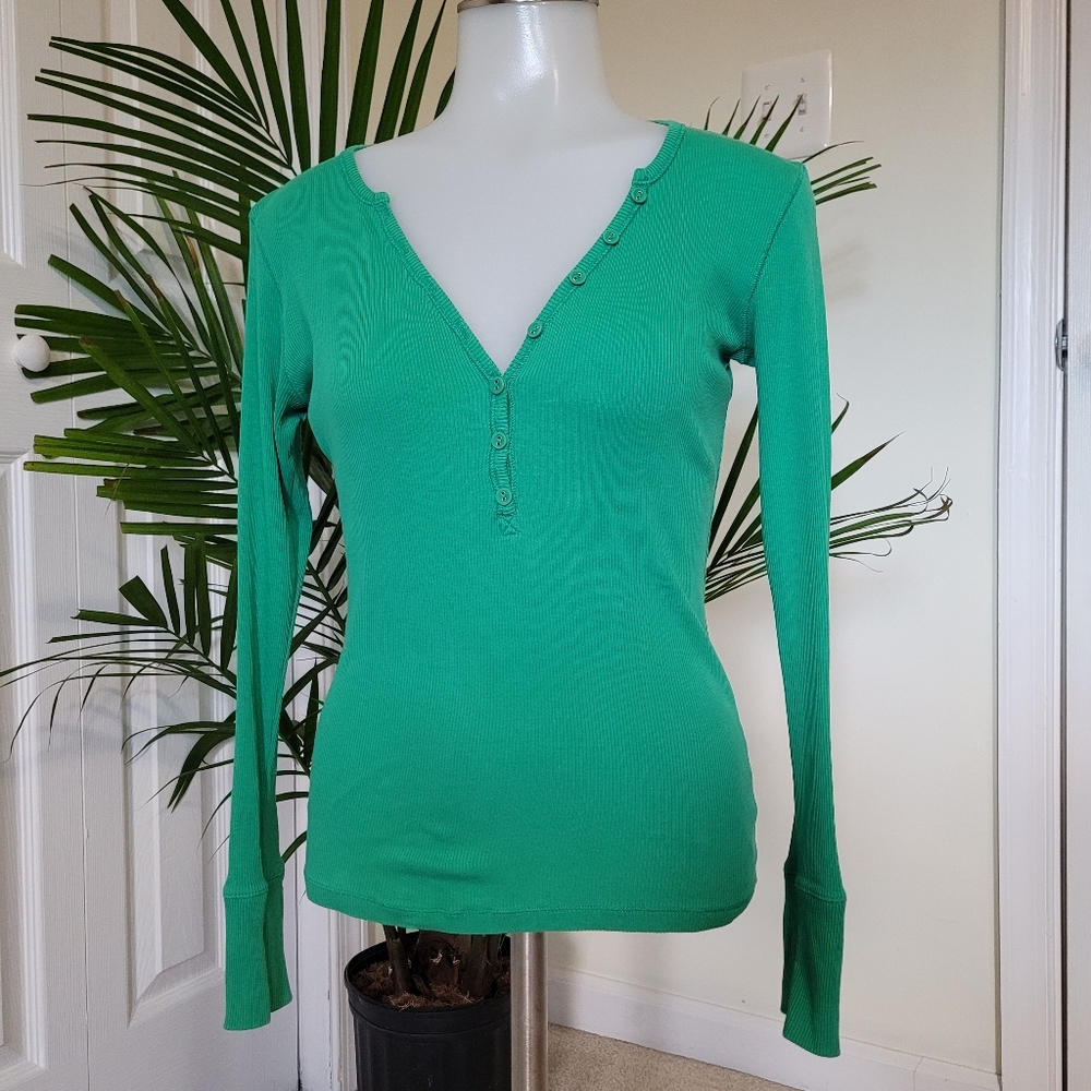 VS Tee Shop ribbed longsleeved henley